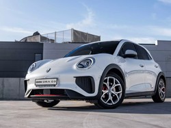 Tantang Wuling BinguoEV, Mobil Listrik Ora 03 Bakal Dirakit di Bogor?