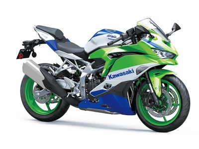 Potret Kawasaki Ninja 40th Anniversarry Series, Harga Mulai Rp 240 Jutaan