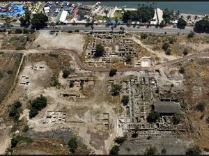 Temuan Masjid dari Dekade Awal Islam di Israel Ungkap Harmoni Agama