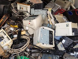 PBB Ingatkan Bencana Lingkungan Akibat Limbah Elektronik