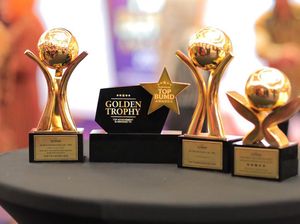 Bupati-BUMD Klaten Borong Penghargaan di Ajang TOP BUMD Award 2024