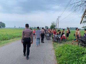 Ngabuburit Dijadikan Ajang Balap Liar, Puluhan Pemuda Probolinggo Diamankan Ngabuburit Dijadikan Ajang Balap Liar, Puluhan Pemuda Probolinggo Diamankan