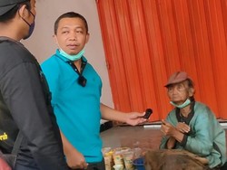 Uang Ratusan Juta Peninggalan Pengemis Kediri Masih Belum Selesai Dihitung