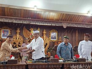 Klaim Ekonomi Meningkat, Pj Bupati Klungkung Soroti Penanganan Sampah Klaim Ekonomi Meningkat, Pj Bupati Klungkung Soroti Penanganan Sampah