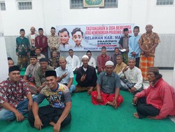 Relawan di Malang Gelar Tasyakuran Prabowo-Gibran Menang Satu Putaran