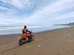 Pencarian Kapal Nelayan 10 Awak yang Hilang di Cilacap Dihentikan Pencarian Kapal Nelayan 10 Awak yang Hilang di Cilacap Dihentikan