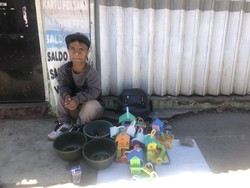 Gonta-ganti Usaha, Ini Perjalanan Ujang dengan Kelainan Genetik