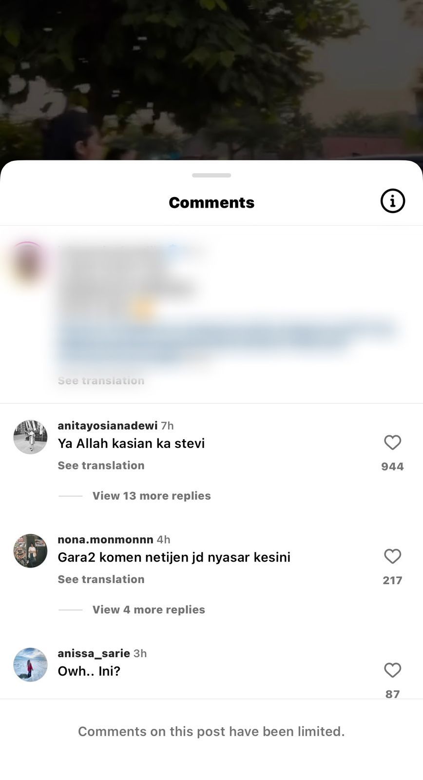 Akun selebgram AF diserbu netizen usai Stevie Agnecya meninggal dunia