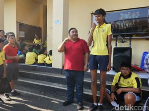 Anggota DPR Nyoman Parta Soroti Asupan Gizi Para Disabilitas di SLB Gianyar