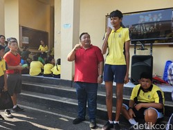 Anggota DPR Nyoman Parta Soroti Asupan Gizi Para Disabilitas di SLB Gianyar