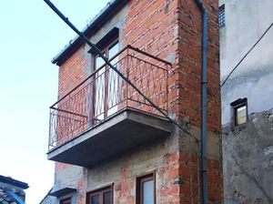 Bikin Rumah Tipis Banget Cuma 1 Meter gegara Dendam Sama Tetangga Bikin Rumah Tipis Banget Cuma 1 Meter gegara Dendam Sama Tetangga