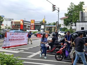 GMKI Berbagi Takjil, Serukan Perkokoh Persatuan Usai Pemilu 2024