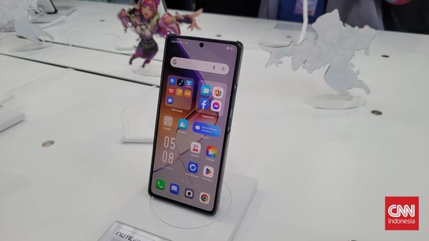 Infinix meluncurkan dua produk teranyarnya Note 40 dan Note 40 Pro. Kedua ponsel ini hadir dengan fitur pengisian daya wireless magnetic ala iPhone.
