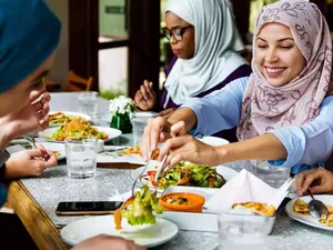 10 Kota Ramah Muslim di Eropa: Banyak Masjid dan Restoran Halal 10 Kota Ramah Muslim di Eropa: Banyak Masjid dan Restoran Halal