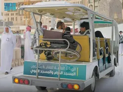 Jemaah Lansia Bisa Pakai Mobil Golf di Masjidil Haram, Bayar 25 Riyal