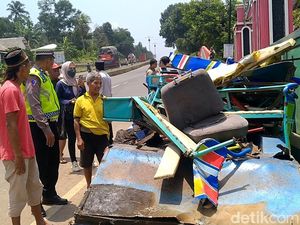 1 Korban Laka Odong-odong di Batang Meninggal, Sopir Truk Jadi Tersangka 1 Korban Laka Odong-odong di Batang Meninggal, Sopir Truk Jadi Tersangka
