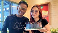 Mayang Lucyana Hobi Traveling Sekaligus Kulineran Bareng Sang Ayah
