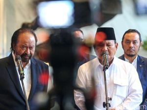 Momen Prabowo Sambangi Nasdem Tower Bertemu Surya Paloh
