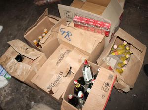 Gudang Miras Tak Berizin di Palembang Digerebek, 2.100 Botol Diamankan Gudang Miras Tak Berizin di Palembang Digerebek, 2.100 Botol Diamankan