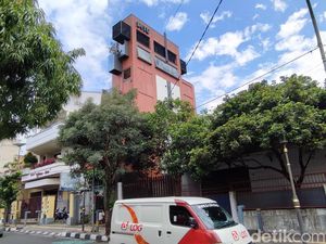 Uniknya Hotel Langsing di Salatiga, Lebarnya Cuma 2,8 Meter! Uniknya Hotel Langsing di Salatiga, Lebarnya Cuma 2,8 Meter!