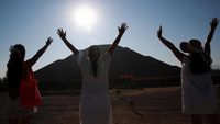 Potret Ritual Sambut Equinox di Piramida Meksiko
