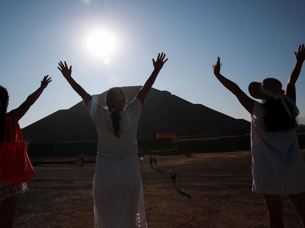 Potret Ritual Sambut Equinox di Piramida Meksiko