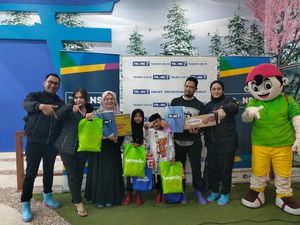 TRANS7 Ajak Anak Yatim Ngabuburit Main Salju di Trans Snow World TRANS7 Ajak Anak Yatim Ngabuburit Main Salju di Trans Snow World