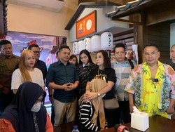 Hotman Paris Harap Keadilan untuk Siswi SMP Korban Pemerkosaan di Lampung