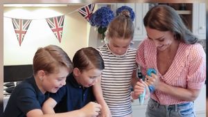 Potret Kate Middleton Saat Panen Madu hingga Bikin Pancake