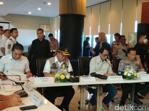 Pemudik Wajib Beli Tiket Feri H-1, Menko PMK Minta Sosialisasi Dimasifkan