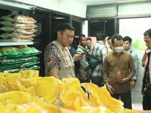 Tinjau Pasar di Jatim, Satgas Pangan Polri Pastikan Harga Bahan Pokok Stabil