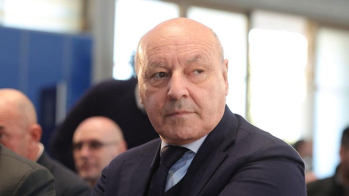 FLORENCE, ITALY - JANUARY 29: Giuseppe Marotta during the Panchina dOro award season 2022/2023 at Centro Tecnico Federale di Coverciano on January 29, 2024 in Florence, Italy.  (Photo by Gabriele Maltinti/Getty Images)