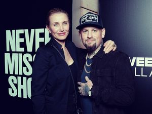 Cameron Diaz dan Benji Madden Umumkan Kelahiran Anak Ke-2 Cameron Diaz dan Benji Madden Umumkan Kelahiran Anak Ke-2