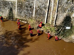 Bocah 4,5 Tahun yang Hanyut di Sungai Brantas Kota Malang Belum Ditemukan