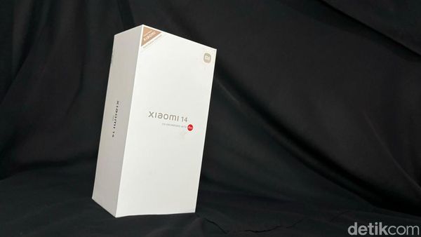 Unboxing Xiaomi 14: HP Flagship Cakep Berkamera Leica