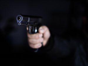 Kesaksian Tetangga Saat Eks Sopir Istri Sutiyoso Bunuh Diri Pakai Pistol Kesaksian Tetangga Saat Eks Sopir Istri Sutiyoso Bunuh Diri Pakai Pistol