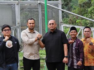 Andre Rosiade Resmikan 2 BTS di Tanjuang Labuah, Targetkan Blankspot Tuntas Andre Rosiade Resmikan 2 BTS di Tanjuang Labuah, Targetkan Blankspot Tuntas