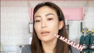 Ayu Dewi Hobi Mukbang Makanan Viral, Nasi Bejeg Sampai Mie Gacoan