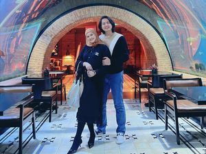 Cut Meyriska Tak Lagi Waswas dengan Roger Danuarta, Akui Sempat Menyadap HP Cut Meyriska Tak Lagi Waswas dengan Roger Danuarta, Akui Sempat Menyadap HP