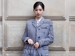 Karina aespa Absen Konser SYNK : PARALLEL LINE di Jepang