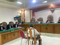 Korupsi Rp 12,6 Miliar, Eks Ketua LPD Bakas Klungkung Divonis 8 Tahun Bui