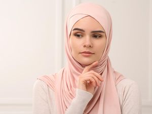 8 Masker Alami untuk Mengatasi Kulit Kering Saat Puasa 8 Masker Alami untuk Mengatasi Kulit Kering Saat Puasa
