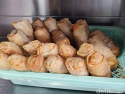 Kisah Loenpia Gang Lombok Khas Semarang, Ada Sejak Tahun 1800-an!