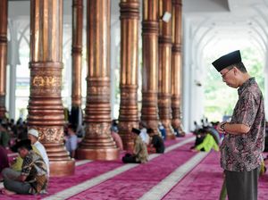 Ikon Wisata Religi di Jambi Itu Bernama Masjid Seribu Tiang Ikon Wisata Religi di Jambi Itu Bernama Masjid Seribu Tiang