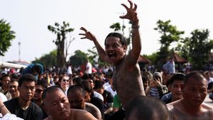 Mengintip Festival Tato Penuh Mistis di Thailand