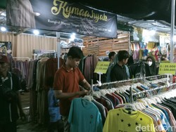 Jurus Pedagang Selama Pasar Ramadan Agar Pembeli Pakai QRIS BRI