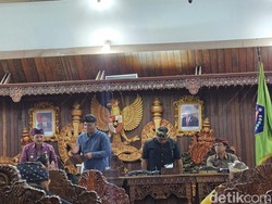 Pj Bupati-DPRD Sepakati Raperda Pembangunan Kepariwisataan Klungkung 2023-2025