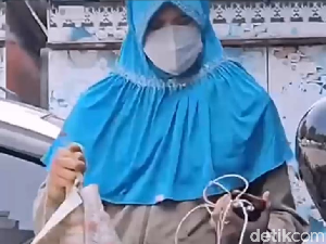 Aksi Polisi Nyamar Jadi Ukhti Tangkap Kurir 12 Kg Ganja di Depok