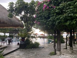 Mengejar Sunset di Lombok Sambil Bersantap Ayam Taliwang Fancy