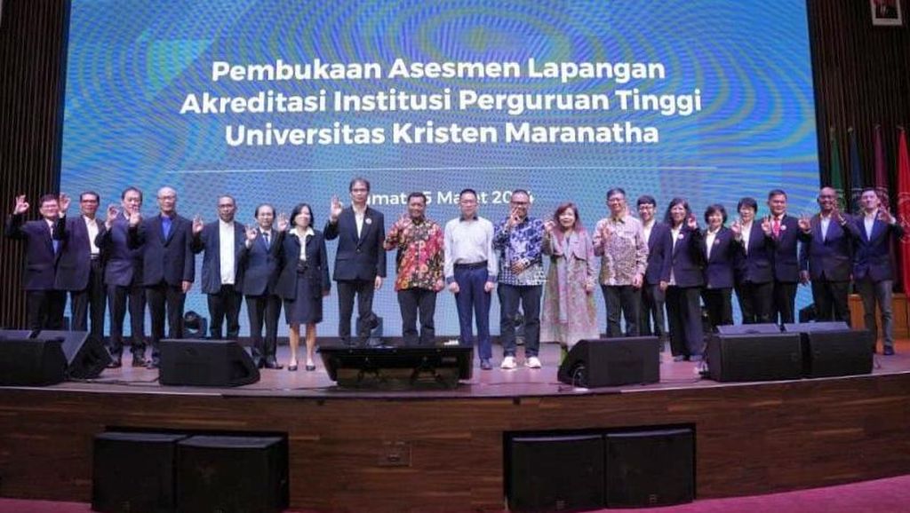 Top! Universitas Maranatha Raih Akreditasi Unggul Top! Universitas Maranatha Raih Akreditasi Unggul